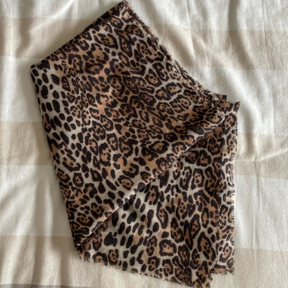 Express scarf